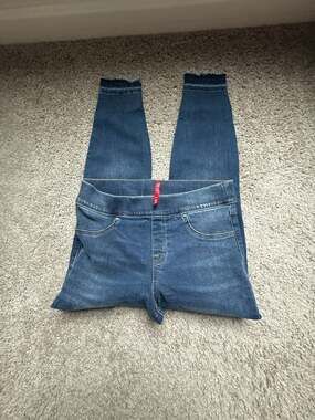 Spanx Ankle Jean-ish Leggings Raw Hem Blue